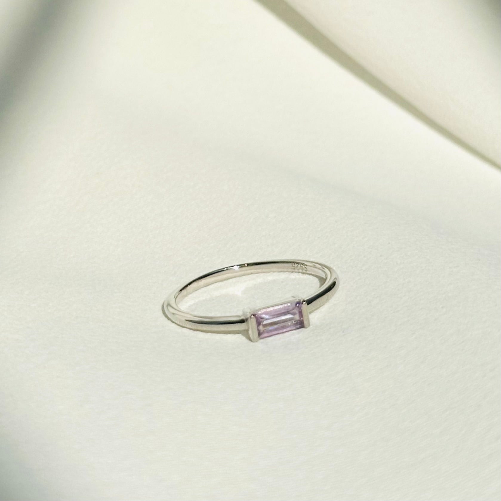 Minimalist Amethyst Ring